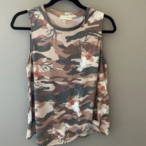 Cute camo muscle tee with skulls and flowers